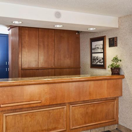 Downtown Duluth Inn エクステリア 写真