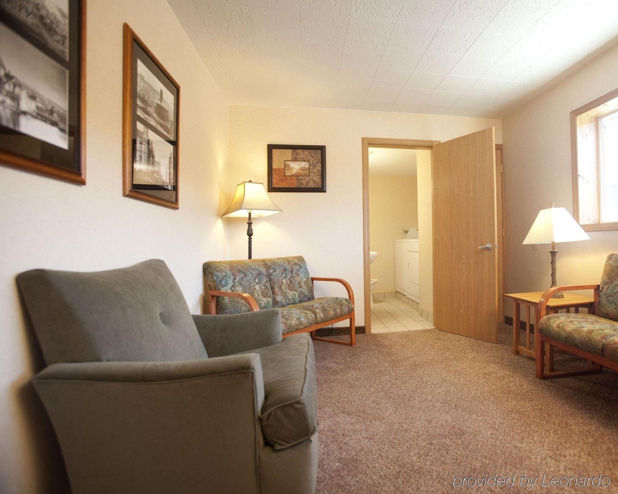 Downtown Duluth Inn エクステリア 写真