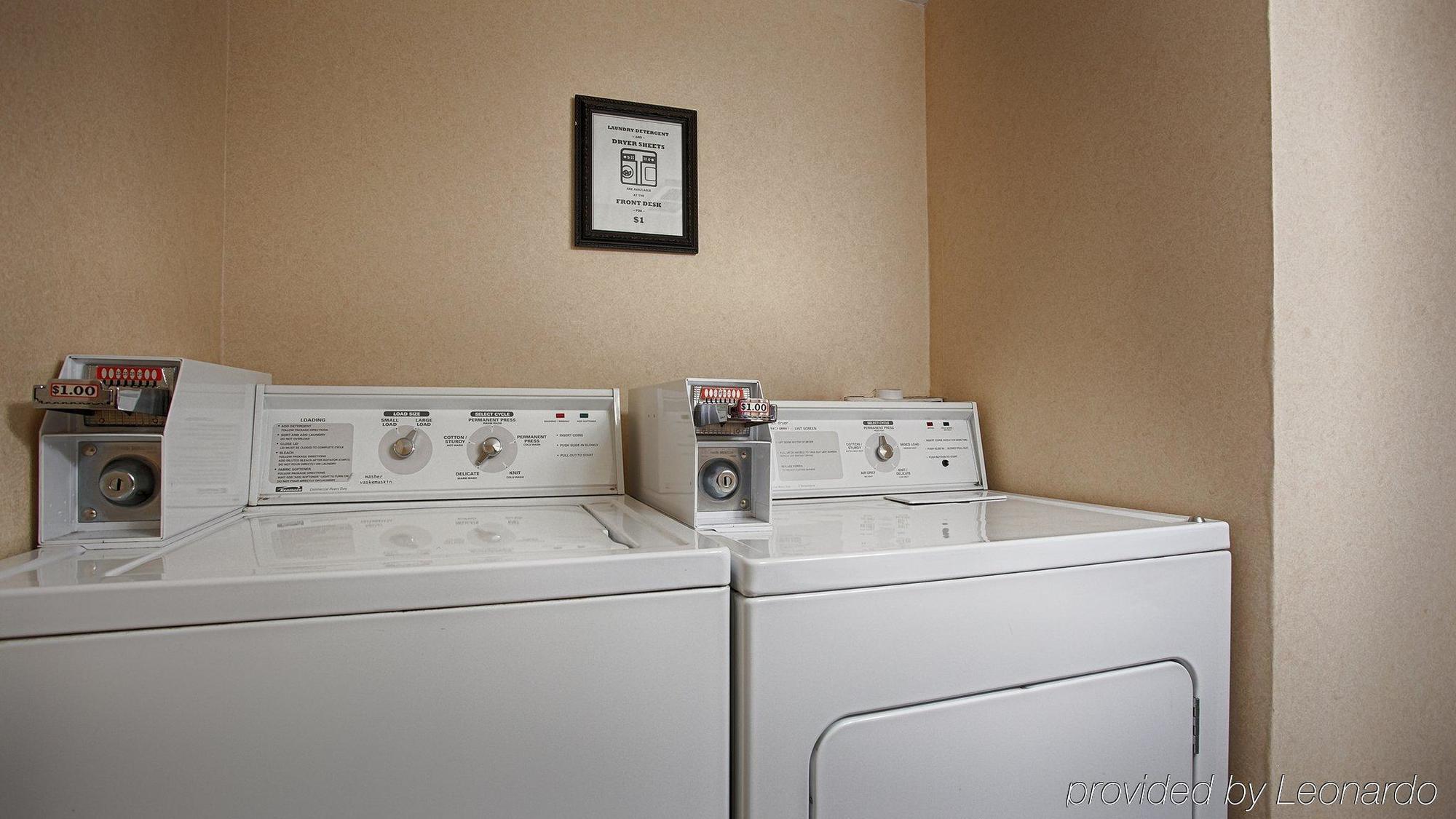 Downtown Duluth Inn エクステリア 写真
